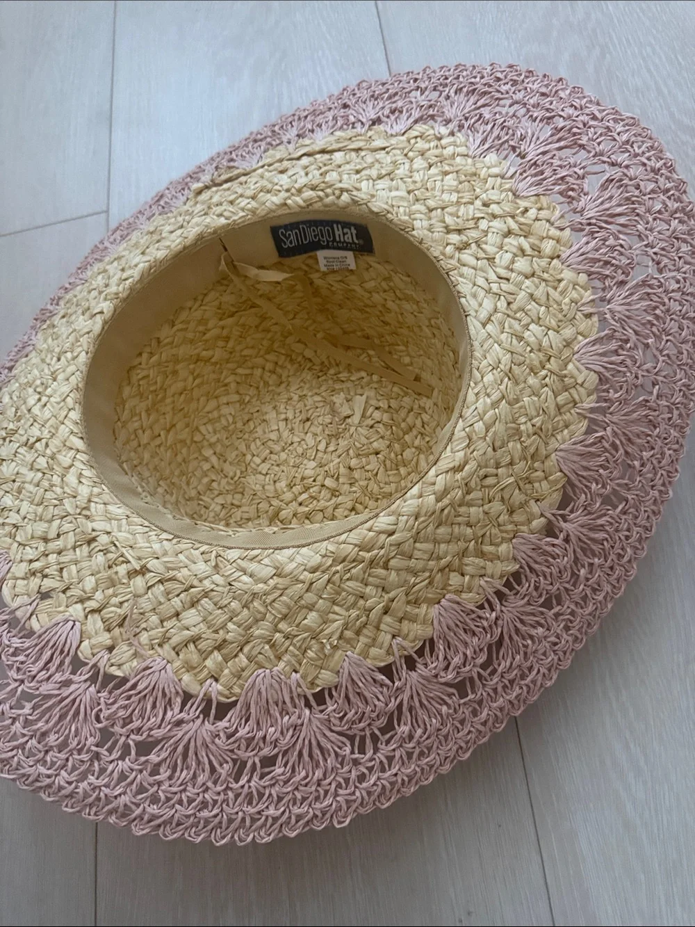 San Diego Hat Company Natural Straw Sun Hat with Pink Crochet Brim